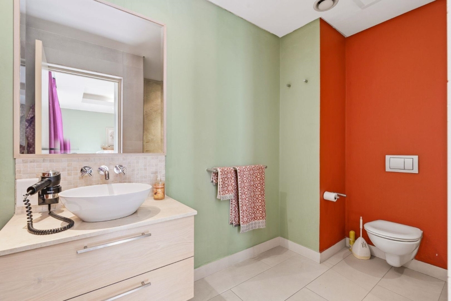 2 Bedroom Property for Sale in Cape Town City Centre Western Cape